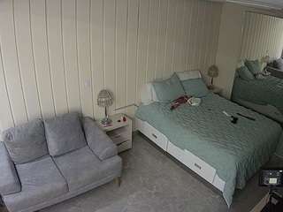 voyeurcam-casa-salsa-bedroom-5