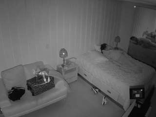 voyeurcam-casa-salsa-bedroom-5 camsoda