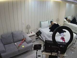 voyeurcam-casa-salsa-bedroom-5