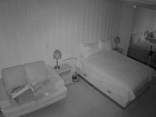 voyeurcam-casa-salsa-bedroom-5