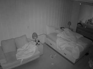 voyeurcam-casa-salsa-bedroom-5