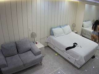 voyeurcam-casa-salsa-bedroom-5