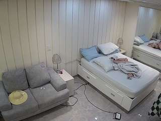 voyeurcam-casa-salsa-bedroom-5