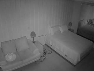 voyeurcam-casa-salsa-bedroom-5