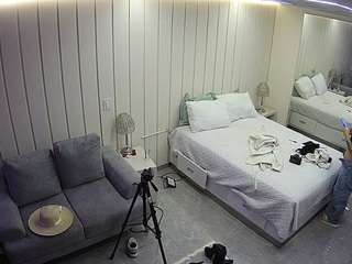 voyeurcam-casa-salsa-bedroom-5 live cam profile