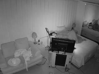 voyeurcam-casa-salsa-bedroom-5