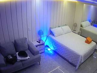 voyeurcam-casa-salsa-bedroom-5