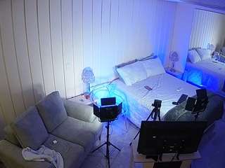 voyeurcam-casa-salsa-bedroom-5