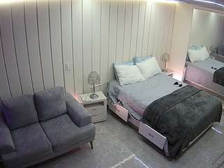 voyeurcam-casa-salsa-bedroom-5