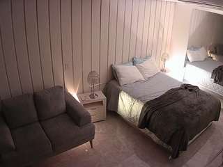 voyeurcam-casa-salsa-bedroom-5