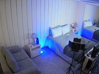 voyeurcam-casa-salsa-bedroom-5