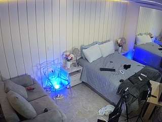voyeurcam-casa-salsa-bedroom-5