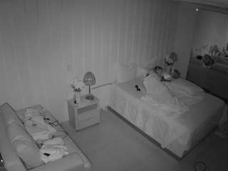 voyeurcam-casa-salsa-bedroom-5