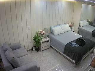 Live stream of voyeurcam-casa-salsa-bedroom-5