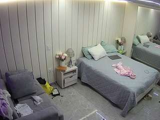 voyeurcam-casa-salsa-bedroom-5