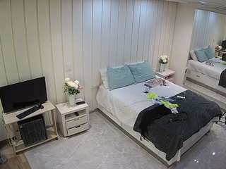 voyeurcam-casa-salsa-bedroom-5