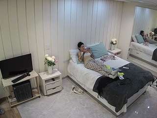 voyeurcam-casa-salsa-bedroom-5