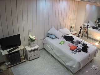 voyeurcam-casa-salsa-bedroom-5