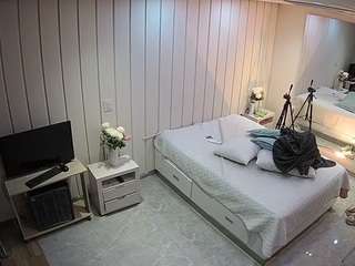 voyeurcam-casa-salsa-bedroom-5