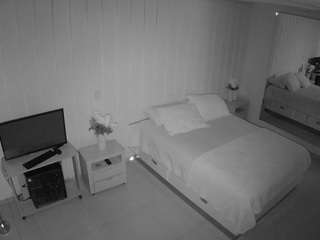 voyeurcam-casa-salsa-bedroom-5