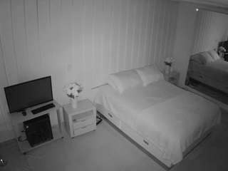 voyeurcam-casa-salsa-bedroom-5