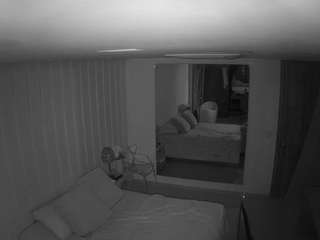 voyeurcam-casa-salsa-bedroom-5