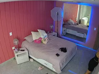 Casa Salsa Bedroom 5's Live Sex Cam Show