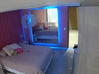 Casa Salsa Bedroom 5's Live Sex Cam Show