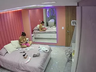 Casa Salsa Bedroom 5's Live Sex Cam Show