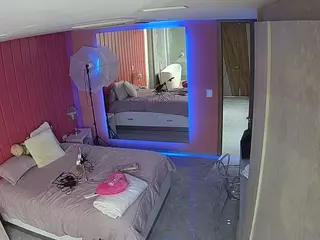 Casa Salsa Bedroom 5's Live Sex Cam Show