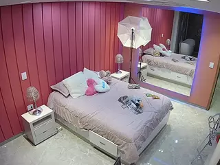 Casa Salsa Bedroom 5's Live Sex Cam Show