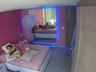 Casa Salsa Bedroom 5's Live Sex Cam Show