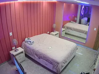 Casa Salsa Bedroom 5's Live Sex Cam Show