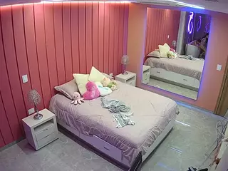 Casa Salsa Bedroom 5's Live Sex Cam Show