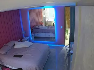 Casa Salsa Bedroom 5's Live Sex Cam Show