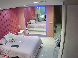 Casa Salsa Bedroom 5's Live Sex Cam Show