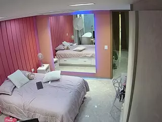 Casa Salsa Bedroom 5's Live Sex Cam Show