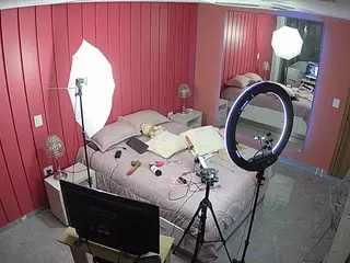 Casa Salsa Bedroom 5's Live Sex Cam Show