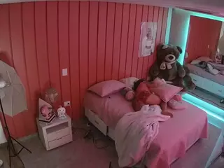 Casa Salsa Bedroom 5's Live Sex Cam Show