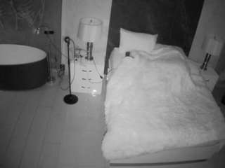 Voyeurcam-casa-salsa-bedroom-6