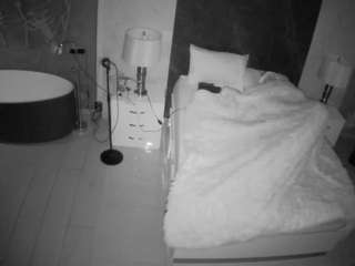 Voyeurcam-casa-salsa-bedroom-6