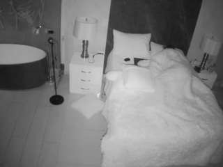 voyeurcam-casa-salsa-bedroom-6