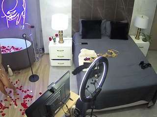 camsoda voyeurcam-casa-salsa-bedroom-6