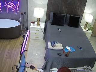 Voyeur Public camsoda voyeurcam-casa-salsa-bedroom-6