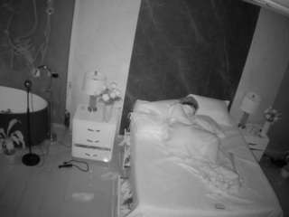 voyeurcam-casa-salsa-bedroom-6