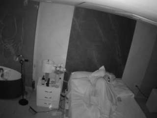 voyeurcam-casa-salsa-bedroom-6