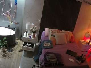 voyeurcam-casa-s... Live Webcam on CamSoda