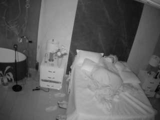 voyeurcam-casa-s... Live Webcam on CamSoda