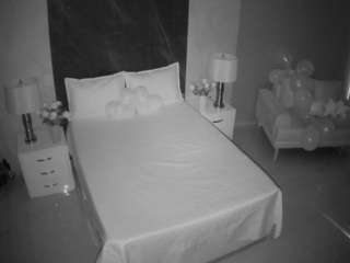 voyeurcam-casa-salsa-bedroom-6