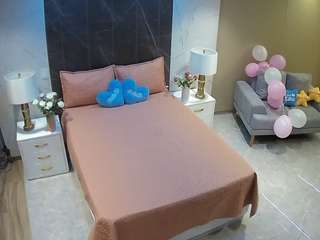voyeurcam-casa-salsa-bedroom-6 Webcam Model Profile